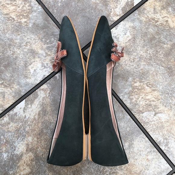 Pilcro & The Letterpress Green Suede Flats - Picture 3 of 9
